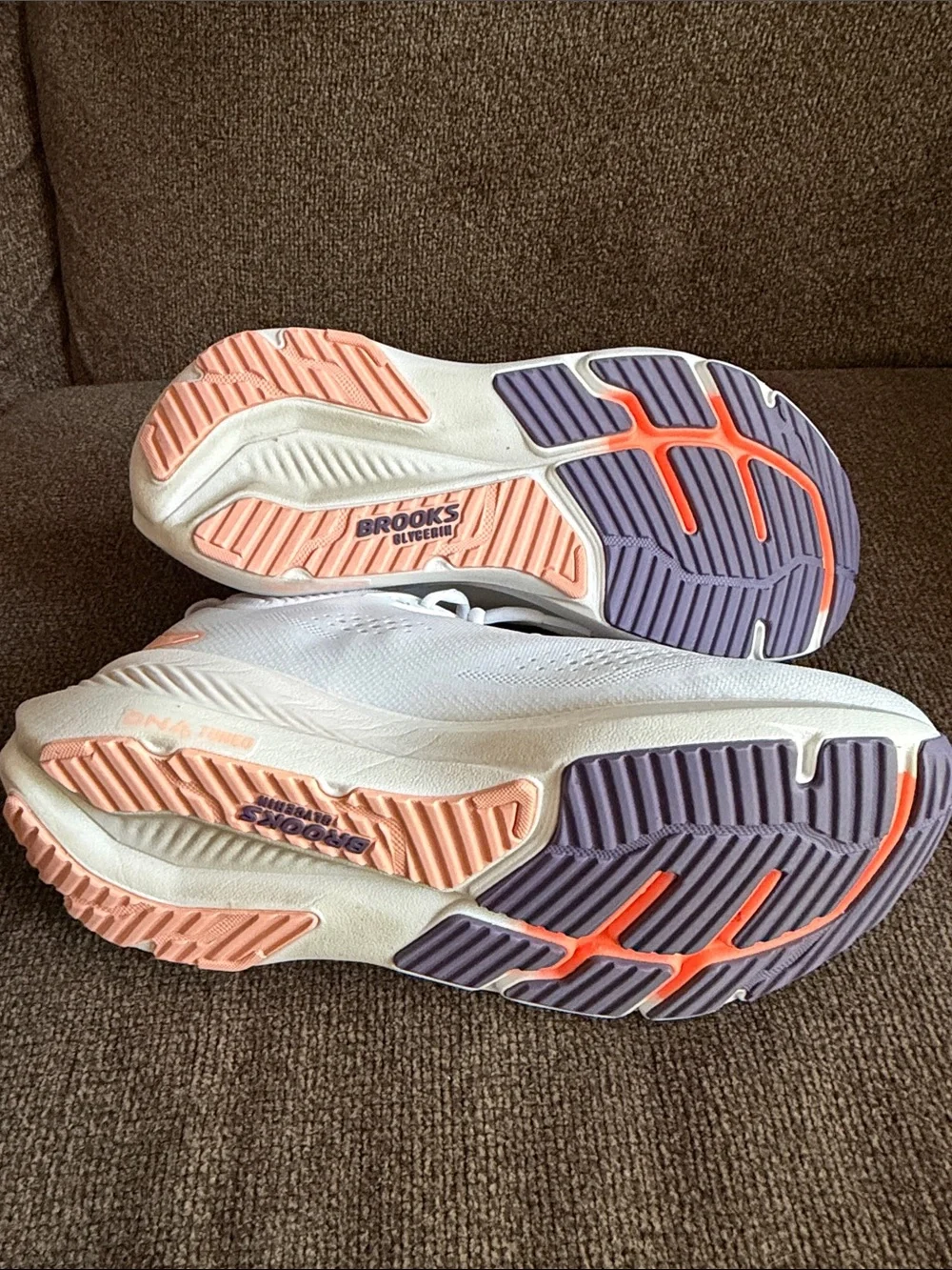 Brooks Glycerin 23 - Picture 3 of 4